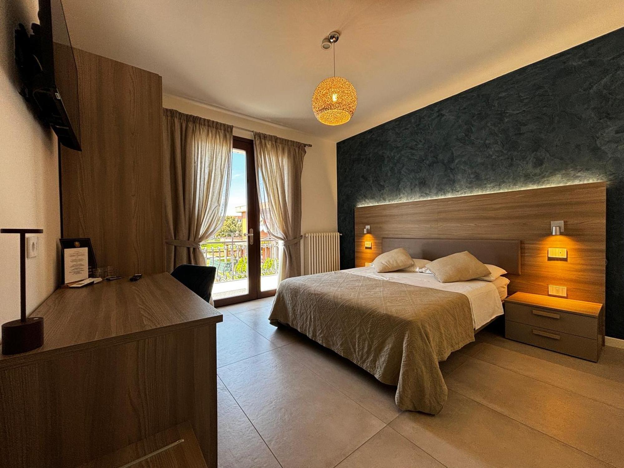 דסנזאנו דל גארדה Villa Elena מראה חיצוני תמונה